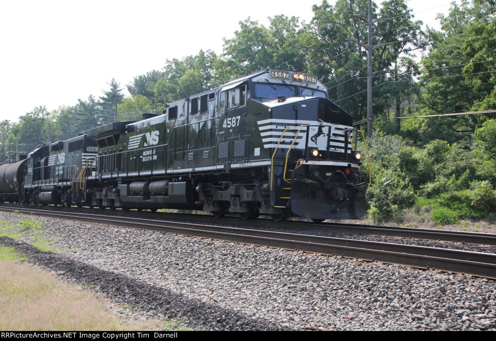 NS 4587 leads 30A